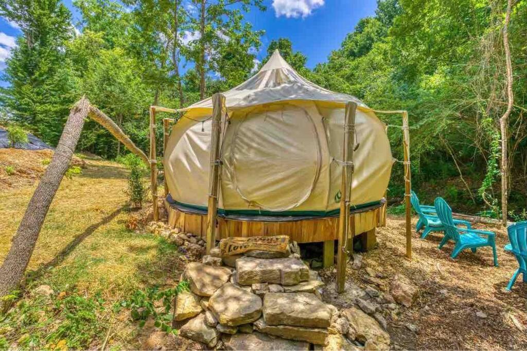 The Pisces-A Stargazing, Luxury Glamping Tent Rogersville Exteriör bild