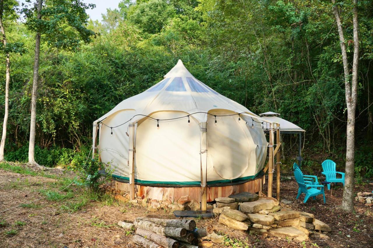 The Pisces-A Stargazing, Luxury Glamping Tent Rogersville Exteriör bild