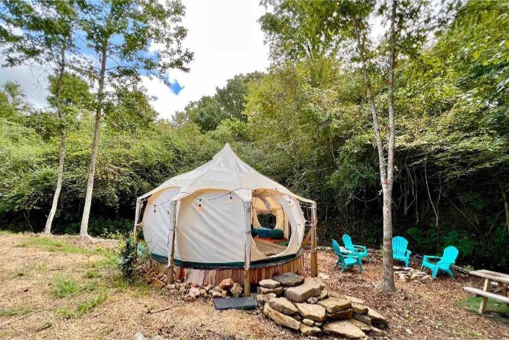 The Pisces-A Stargazing, Luxury Glamping Tent Rogersville Exteriör bild